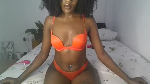 Snapshot of sexy_arriah chatting on September 15, 2025, 12:43 am Arria online show from September 15, 2025, 12:43 am