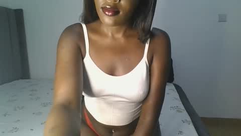 Snapshot of sexy_arriah chatting on February 5, 2026, 5:39 pm Arria online show from February 5, 2026, 5:39 pm