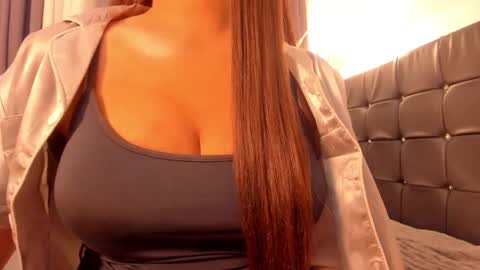 Snapshot of sexy_asian_sandy chatting on February 9, 2026, 5:00 am sandy online show from February 9, 2026, 5:00 am