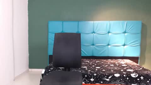 sexy_bigcock01 online show from February 3, 2025, 12:03 pm