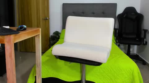 sexy blackman online show from September 9, 2025, 5:51 am