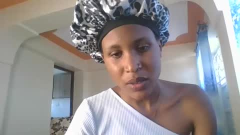Snapshot of sexy_browniexx chatting on January 14, 2025, 10:59 am brownie online show from January 14, 2025, 10:59 am