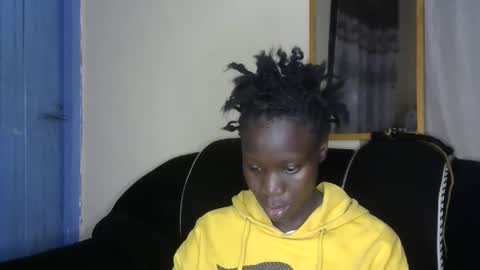 sexy_butty01 online show from September 26, 2025, 5:06 pm