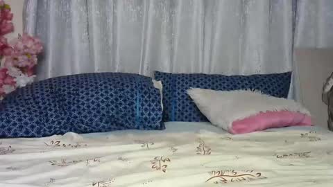 sexy_caramel8 online show from October 13, 2025, 7:47 pm