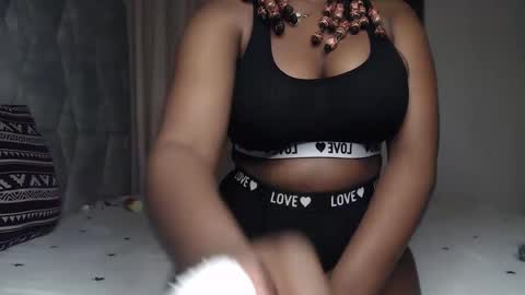 chocolata online show from November 26, 2025, 1:34 pm