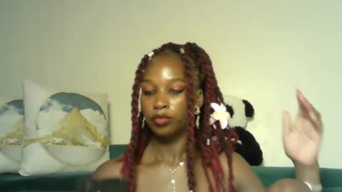 sexy_chocoy05 online show from November 18, 2025, 2:43 pm