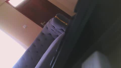 foxxy sweets online show from May 23, 2026, 3:56 am