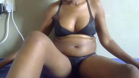 Snapshot of sexy_claude96 chatting on January 26, 2025, 10:12 am sexy_claude96 online show from January 26, 2025, 10:12 am