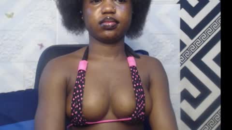 Snapshot of sexy_floral chatting on September 15, 2025, 8:47 am Angela online show from September 15, 2025, 8:47 am
