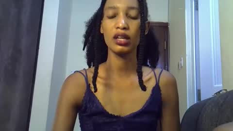 Janny online show from November 22, 2025, 4:28 pm