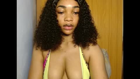 Snapshot of sexy_kitty881 chatting on September 12, 2025, 8:20 pm Sexy kitty881 online show from September 12, 2025, 8:20 pm
