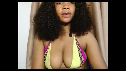 Snapshot of sexy_kitty881 chatting on September 24, 2025, 5:27 pm Sexy kitty881 online show from September 24, 2025, 5:27 pm
