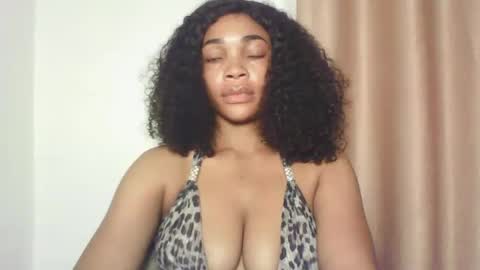 Snapshot of sexy_kitty881 chatting on September 27, 2025, 9:53 pm Sexy kitty881 online show from September 27, 2025, 9:53 pm