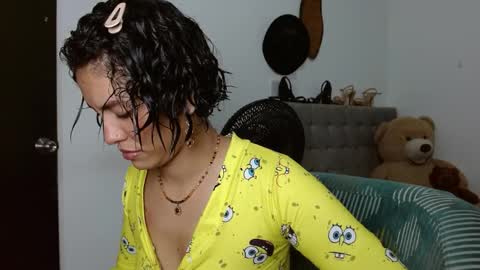 Snapshot of sexy_lia_latina chatting on April 9, 2026, 3:06 am Celeste online show from April 9, 2026, 3:06 am