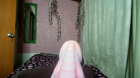 sexy lolas online show from April 12, 2026, 7:57 am