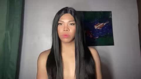 Snapshot of sexy_maevemorexxx chatting on May 17, 2026, 1:47 am Nicole online show from May 17, 2026, 1:47 am