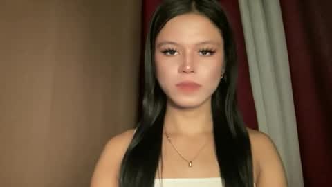 Snapshot of sexy_maevemorexxx chatting on May 28, 2026, 1:03 am Nicole online show from May 28, 2026, 1:03 am