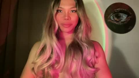 Snapshot of sexy_maevemorexxx chatting on June 12, 2026, 7:07 am Nicole online show from June 12, 2026, 7:07 am