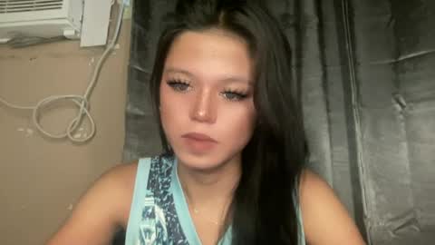 Snapshot of sexy_maevemorexxx chatting on June 21, 2026, 1:08 am Nicole online show from June 21, 2026, 1:08 am