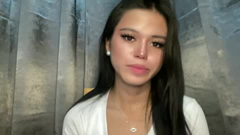Snapshot of sexy_maevemorexxx chatting on June 25, 2026, 5:12 am Nicole online show from June 25, 2026, 5:12 am