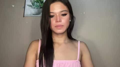 Snapshot of sexy_maevemorexxx chatting on June 28, 2026, 1:39 pm Nicole online show from June 28, 2026, 1:39 pm