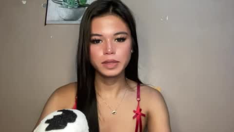 Snapshot of sexy_maevemorexxx chatting on July 6, 2026, 4:20 pm Nicole online show from July 6, 2026, 4:20 pm