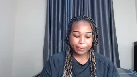 sexy online show from November 2, 2025, 10:01 pm