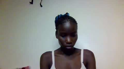 sexy_petittie online show from October 13, 2025, 6:24 am