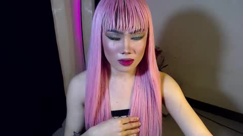 Snapshot of sexy_rc18 chatting on December 6, 2024, 2:49 pm RC online show from December 6, 2024, 2:49 pm