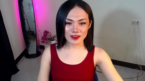 Snapshot of sexy_rc18 chatting on December 11, 2024, 5:37 pm RC online show from December 11, 2024, 5:37 pm