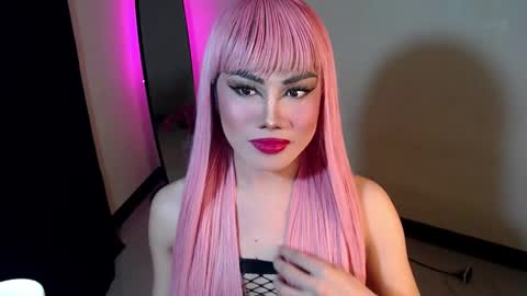 Snapshot of sexy_rc18 chatting on December 12, 2024, 10:09 pm RC online show from December 12, 2024, 10:09 pm