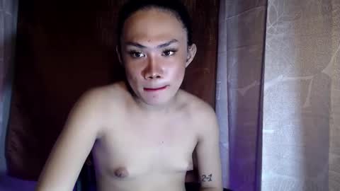 Snapshot of sexy_rc18 chatting on December 25, 2024, 1:30 pm RC online show from December 25, 2024, 1:30 pm