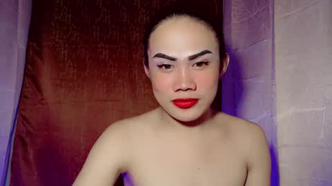 Snapshot of sexy_rc18 chatting on December 26, 2024, 2:59 pm RC online show from December 26, 2024, 2:59 pm