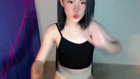 Snapshot of sexy_rc18 chatting on February 12, 2025, 8:50 pm RC online show from February 12, 2025, 8:50 pm