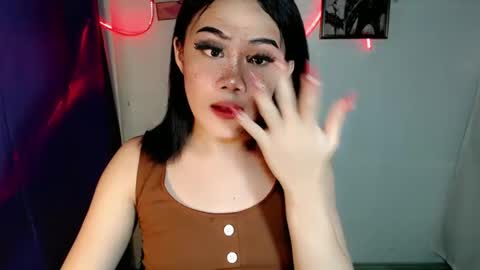 Snapshot of sexy_rc18 chatting on February 23, 2025, 12:37 pm RC online show from February 23, 2025, 12:37 pm