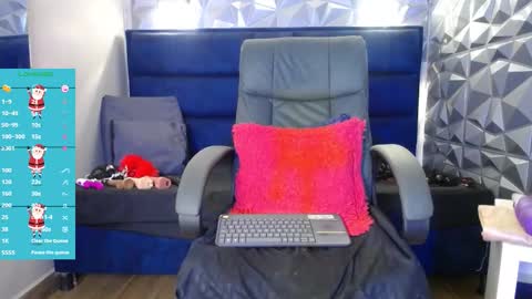 Snapshot of sexy_redgirl chatting on December 3, 2025, 4:09 am karoline online show from December 3, 2025, 4:09 am