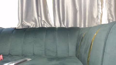 Snapshot of sexy_serena_ chatting on December 18, 2024, 11:24 am sexy_serena_ online show from December 18, 2024, 11:24 am