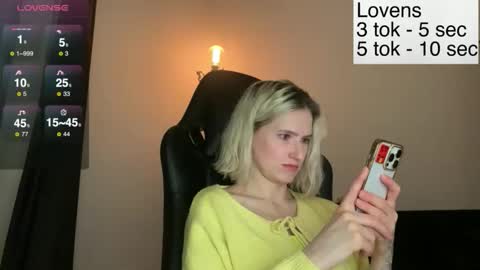 Sexy-Sweets online show from November 27, 2025, 2:08 pm