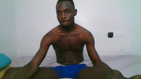 Snapshot of sexy_troy88 chatting on May 31, 2026, 10:33 am Cedric cj online show from May 31, 2026, 10:33 am