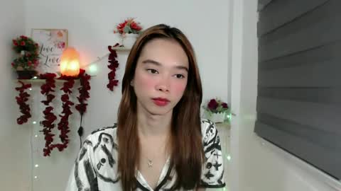   online show from February 11, 2025, 10:48 am