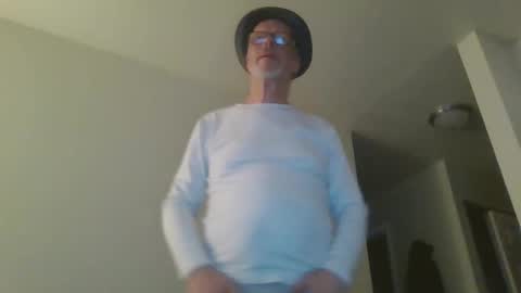 Snapshot of sexy_white_daddy chatting on February 24, 2025, 12:59 pm Daddy online show from February 24, 2025, 12:59 pm