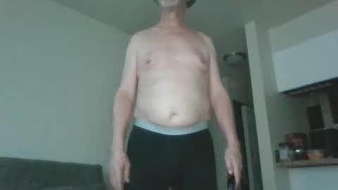 Snapshot of sexy_white_daddy chatting on February 26, 2025, 2:26 am Daddy online show from February 26, 2025, 2:26 am