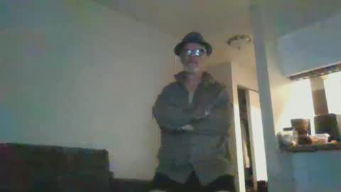 Snapshot of sexy_white_daddy chatting on February 26, 2025, 6:26 am Daddy online show from February 26, 2025, 6:26 am