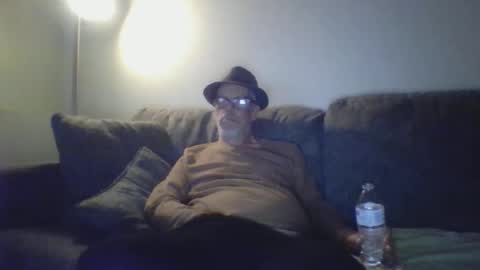Snapshot of sexy_white_daddy chatting on March 10, 2025, 12:15 pm Daddy online show from March 10, 2025, 12:15 pm