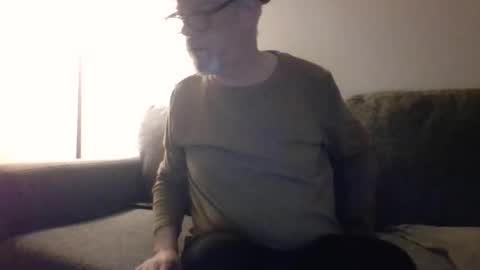 Snapshot of sexy_white_daddy chatting on March 11, 2025, 9:13 am Daddy online show from March 11, 2025, 9:13 am