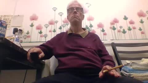 Snapshot of sexy_white_daddy chatting on September 21, 2025, 11:28 pm Daddy online show from September 21, 2025, 11:28 pm
