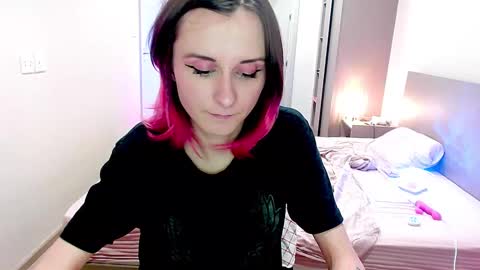 Snapshot of sexy_wise_kind chatting on December 5, 2024, 8:00 pm Mandy Green online show from December 5, 2024, 8:00 pm