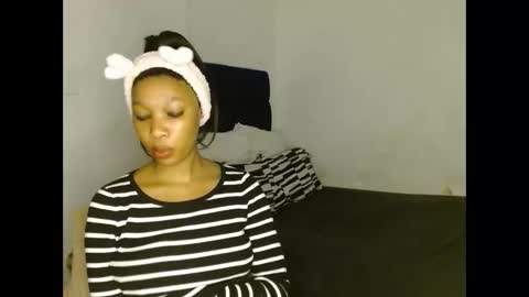 Snapshot of sexyalender02 chatting on November 15, 2025, 4:25 pm sexyalender02 online show from November 15, 2025, 4:25 pm