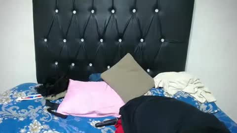 Snapshot of sexyangeliqua chatting on December 1, 2024, 7:03 pm sexyangeliqua online show from December 1, 2024, 7:03 pm