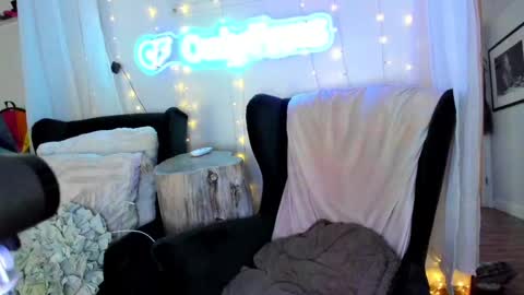 Snapshot of sexyashley_21 chatting on February 11, 2025, 6:08 am Ashley Teal online show from February 11, 2025, 6:08 am